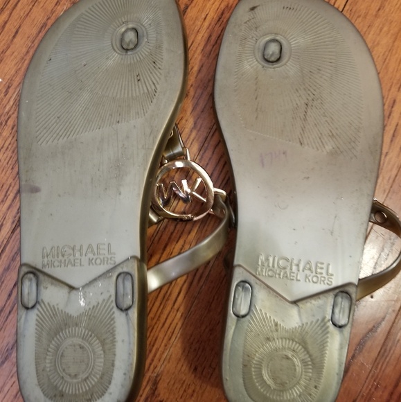 Michael kors sandals - Picture 4 of 6